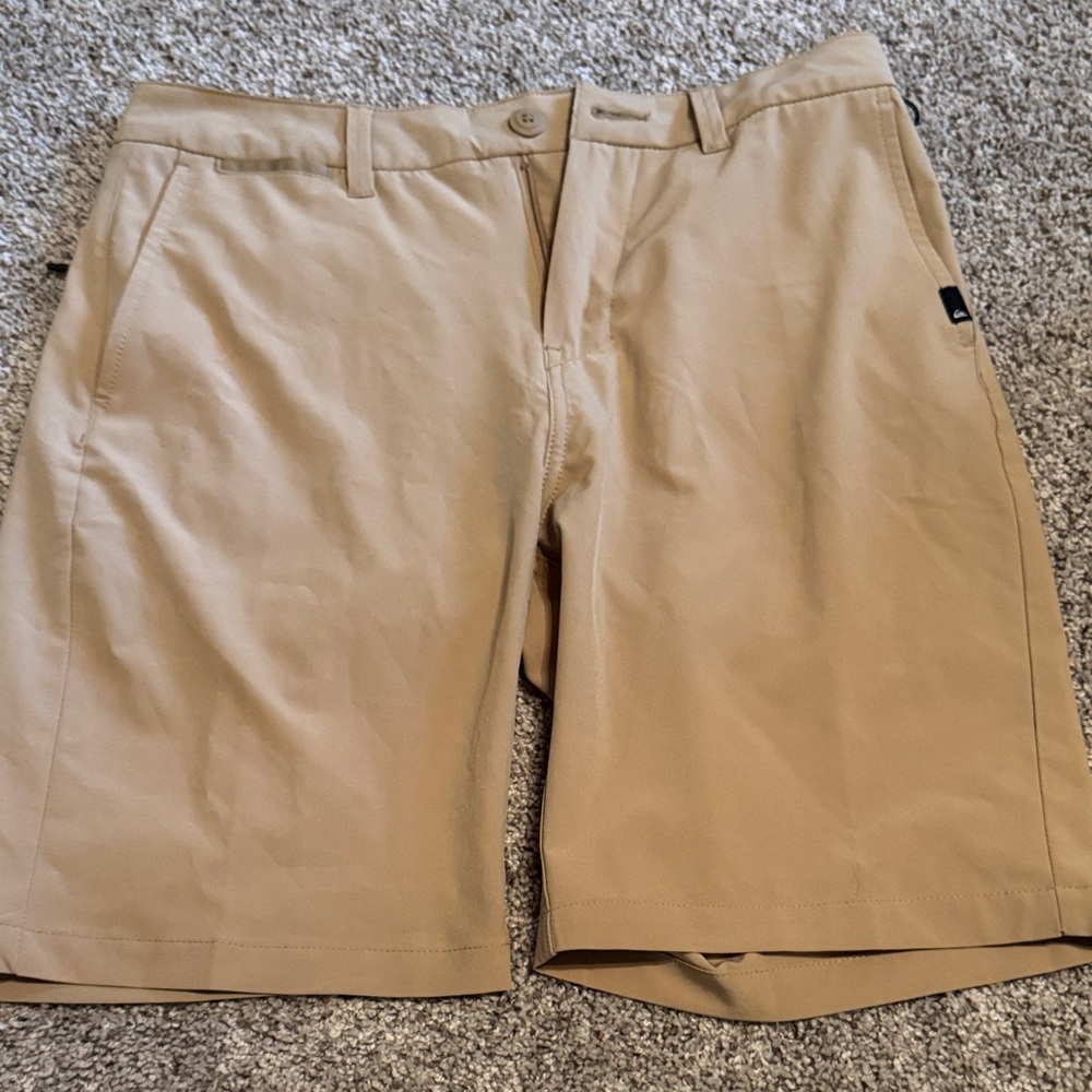 Quiksilver Men's Khaki Flat Front Shorts